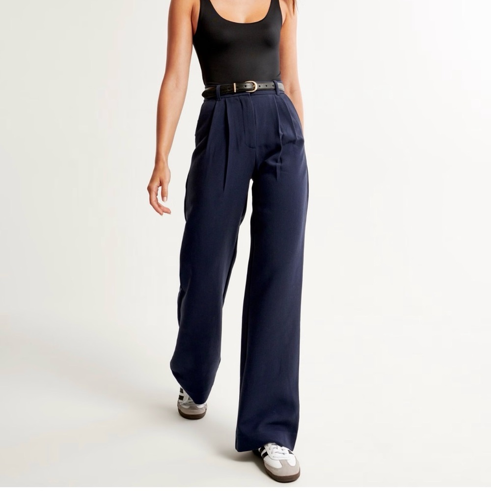 Abercrombie & Fitch Sloane Tailored Wide Leg Pant, Navy, Size 27